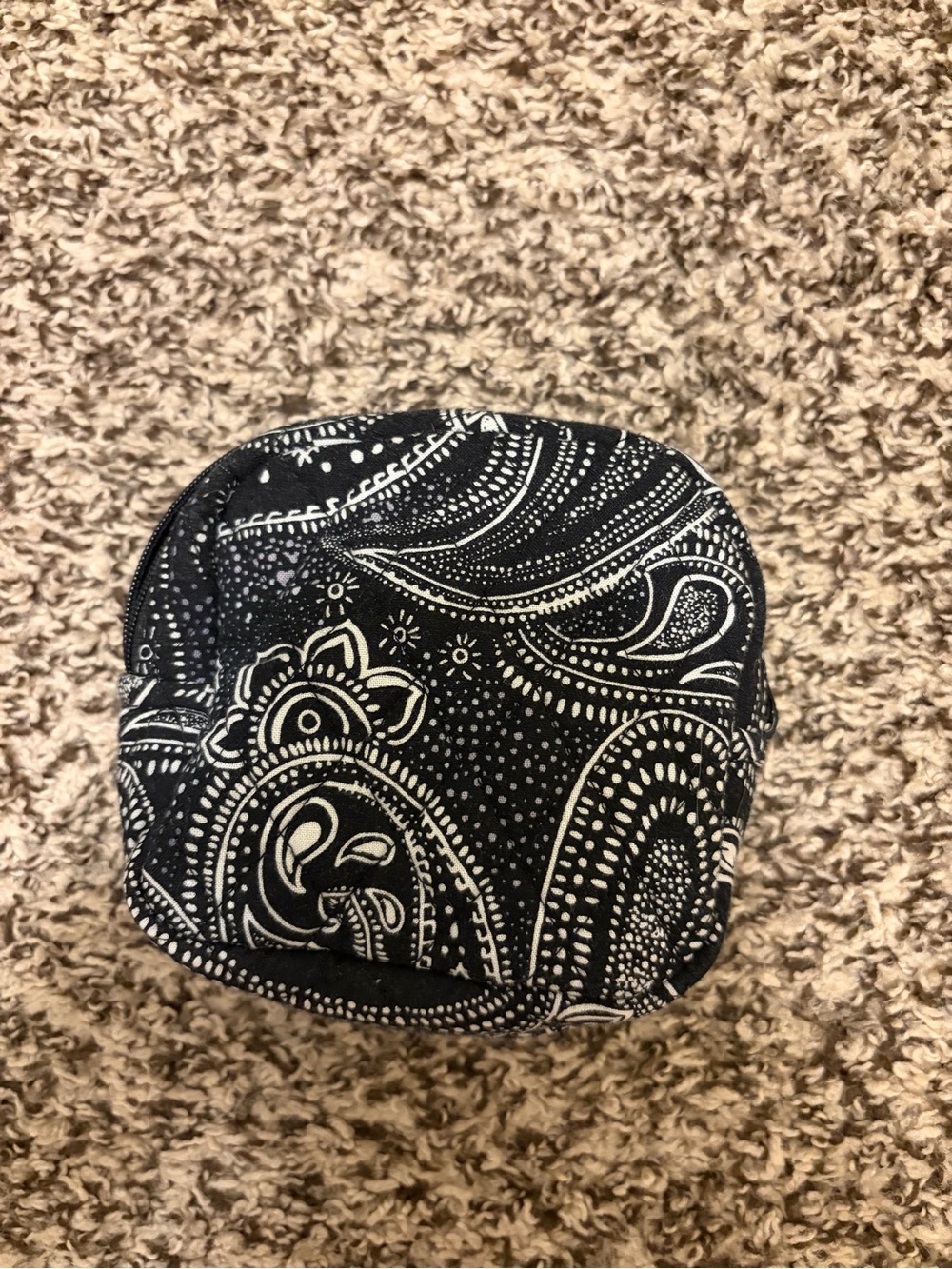 Vera Bradley Black and White Paisley Zip Cosmetic Pouch/Coin Purse